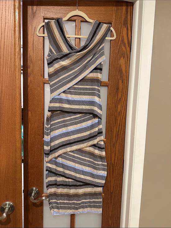 Bailey 44 Dresses & Skirts - Bailey 44 Striped Layered Midi Dress in Blue, Black & Tan